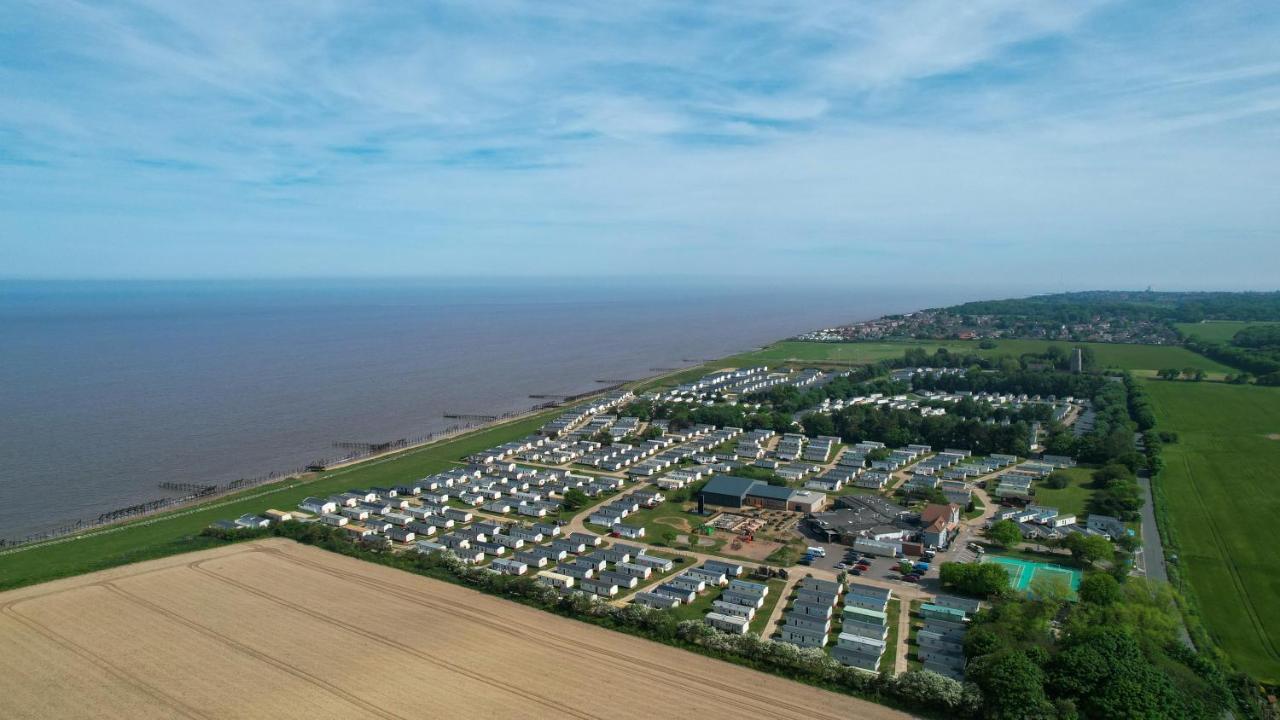 Hotel Lovely Caravan With Wifi At Broadland Sands In Suffolk Ref 20035Bs Hopton on Sea Exteriér fotografie